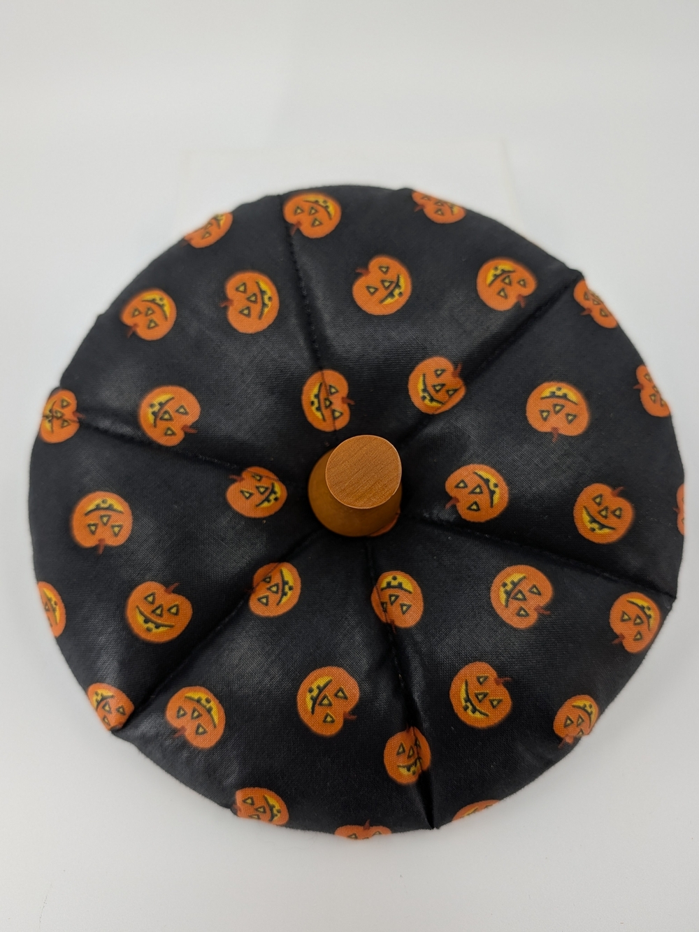 Longaberger Small Pumpkin Basket/Stem Lid/Protector/Jack-O'-Lantern Liner, 16012 - Picture 10 of 12